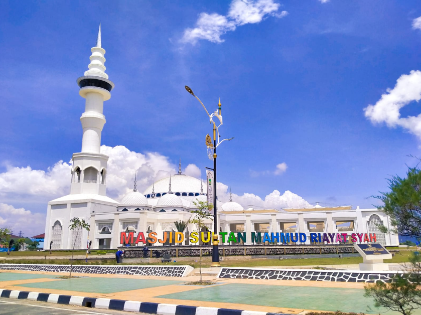 Sultan Mahmud Riayat Syah Mosque