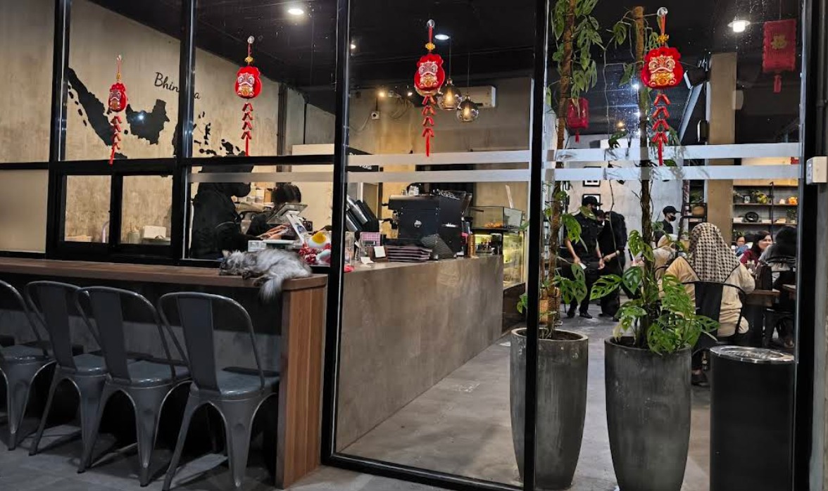 Bhinneka Indonesian Resto & Cafe