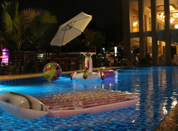 OS Style Hotel