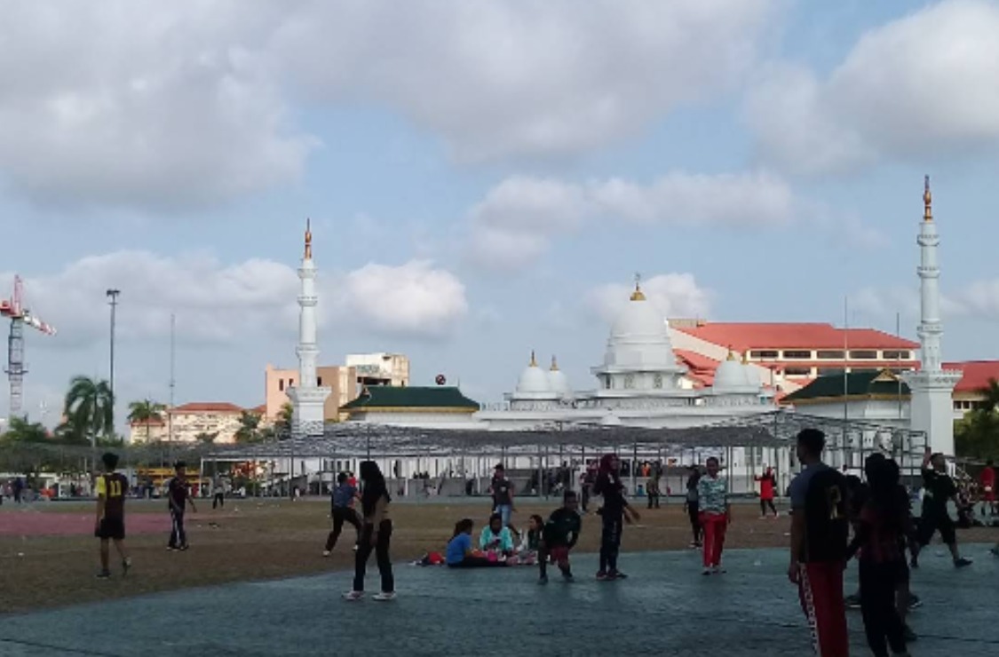 Alun-Alun Engku Putri