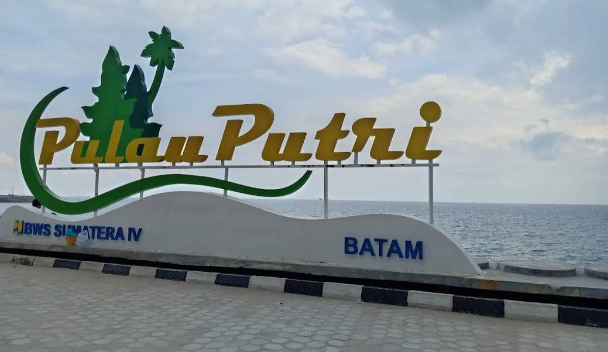 Putri Island